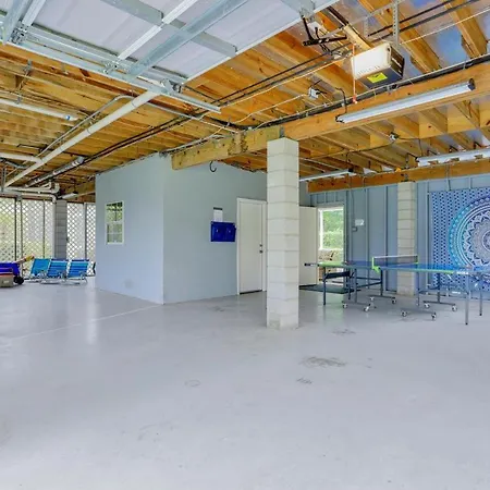870 Kendall Drive